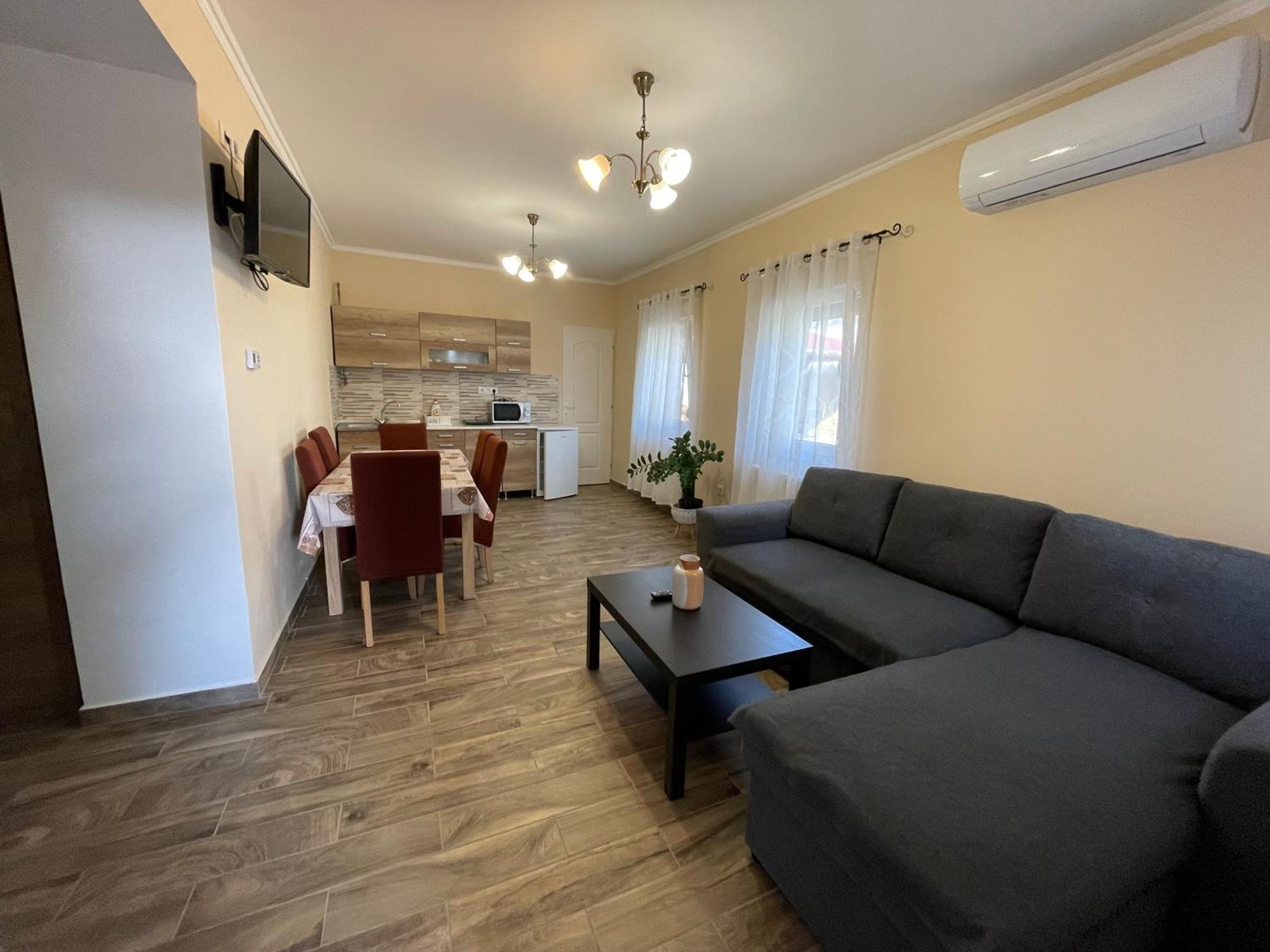 Borostyan Vendeghaz Holiday home