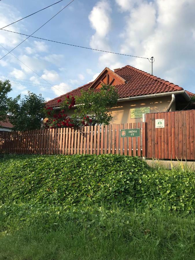 Borostyan Vendeghaz Holiday home Verpelet